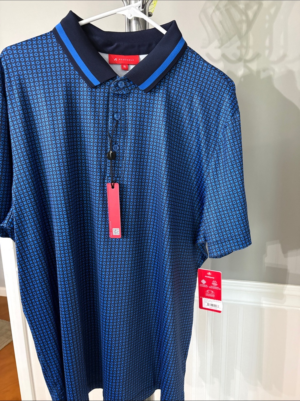 Redvanly Men's Navy and Bright Blue Geometric Polo